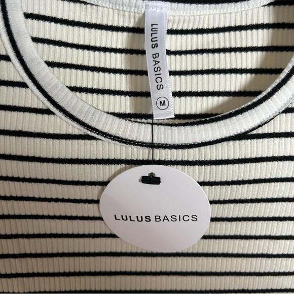 ⭐️ NWT Lulus Kinship Black & White Striped Ribbed Bodysuit ⭐️ - Picture 6 of 10